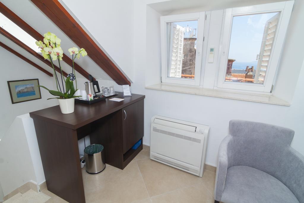 Gasthuis Four Winds 3*