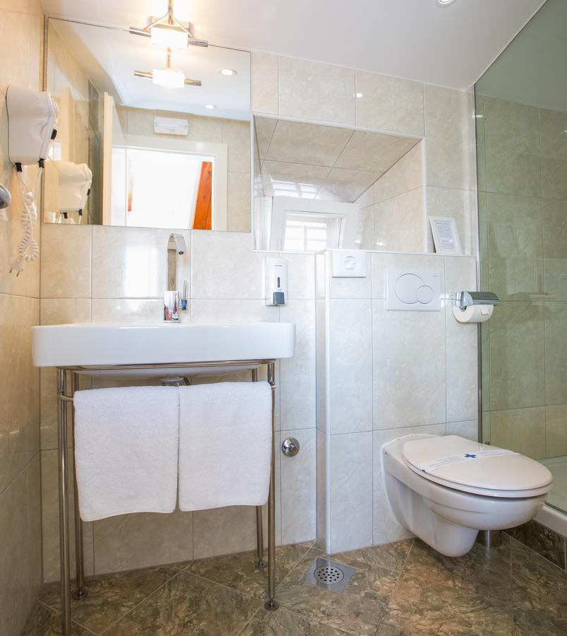 Gasthuis Four Winds 3*